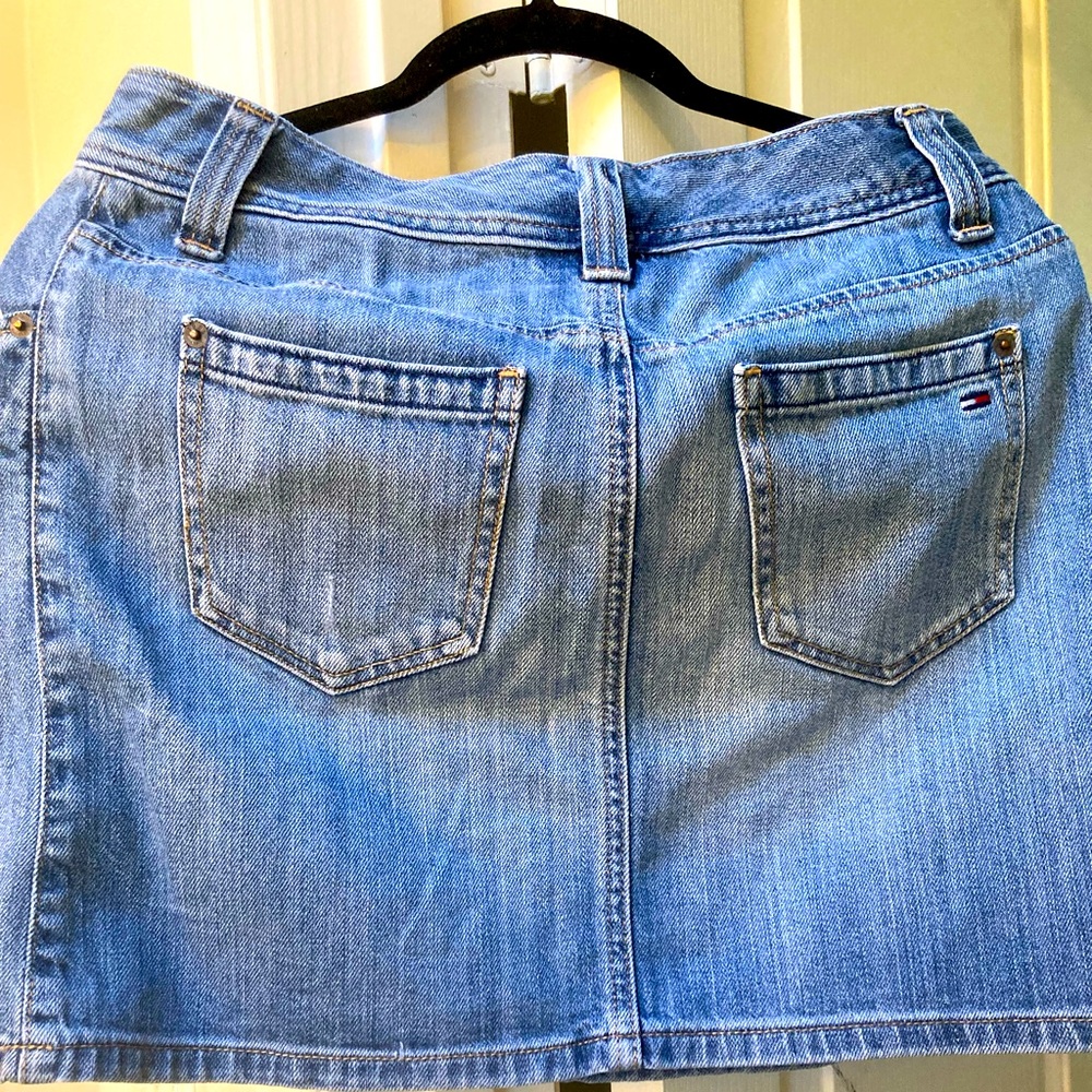 Tommy Hilfiger size 8 Jean skirt